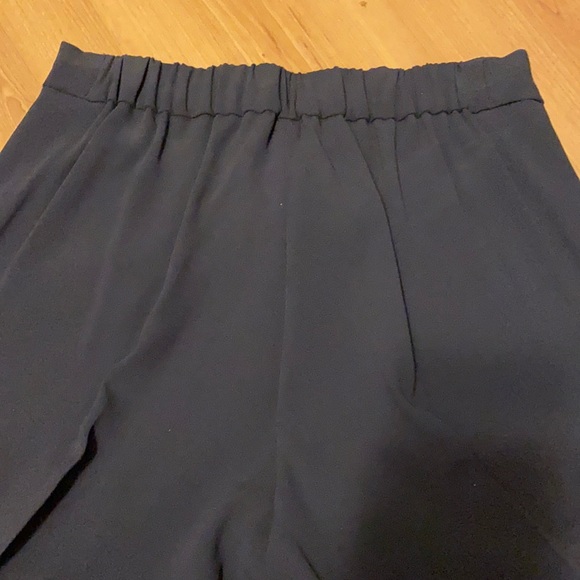 ❣️sold❣️ 3 Aritzia babaton Conan pants - Picture 5 of 7